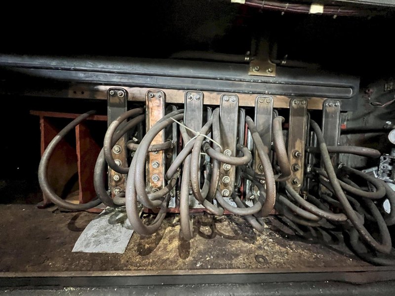 500 kw AMERICAN INDUCTION HEATING 2 COIL BILLIT HEATING MODULE SYSTEM: STOCK #20812
