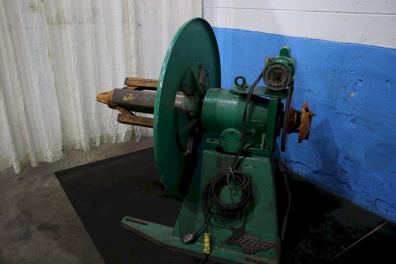 4000 LBS  X 18" LITTELL MOTORIZED COIL REEL: STOCK #74590