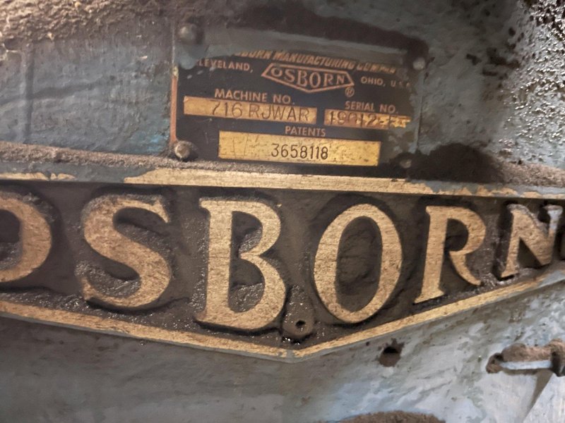 Osborn  model 716 rjwar molding machine with controls, s/n 19012-e