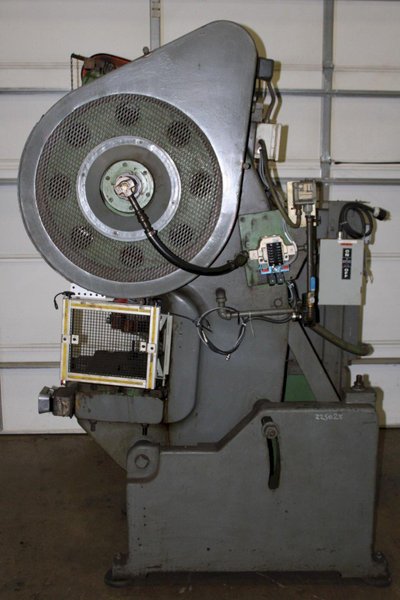32 TON MINSTER OBI PRESS