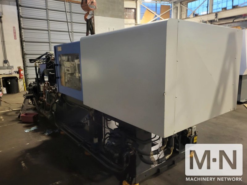 225 TON 16 OZ HAITIAN MODEL MA2000-700 INJECTION MOLDING MACHINE MFG 2009