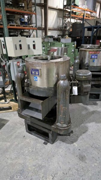 HSIN DER 25LB Capacity STM-20 Parts Centrifuge - 1 of 6