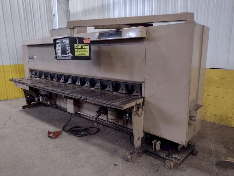 12' X 1/4" CINCINNATI NO. 2500X12 HYDRAULIC POWER SQUARING SHEAR. STOCK # 1006725