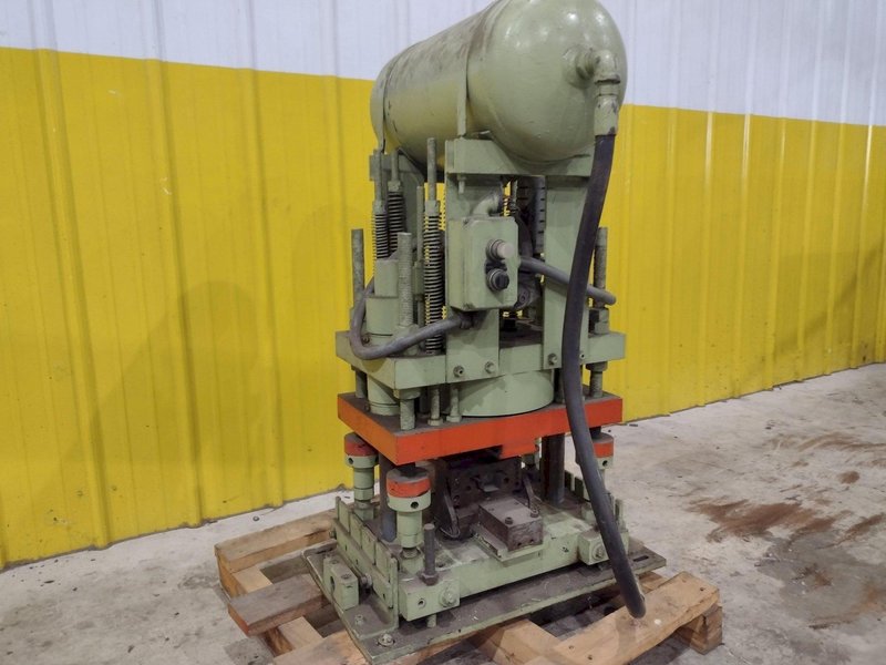 AIRAM PNEUMATIC CUTOFF PRESS: STOCK #23471