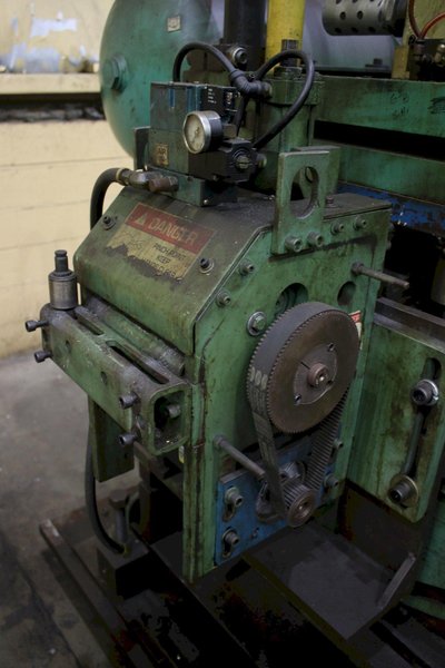6" COE SERVO FEEDER: STOCK #75692