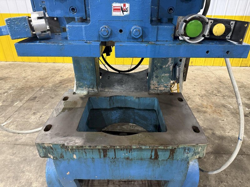 60 TON BLISS MODEL #C-60 OBI PUNCH PRESS 4" STROKE: YOBRO #24082