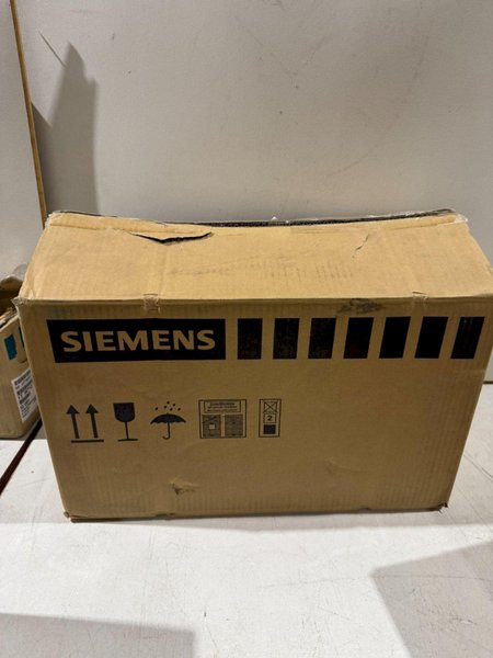 SIEMENS 1FT6062-1AF71-4EG1 SERVO MOTORS NEW WITH BOX