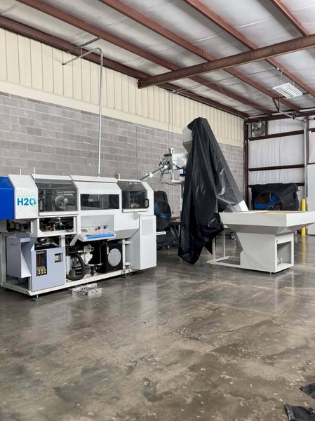 Mag Plastics SSBO3 Blow Molder, 2006- Rebuilt, Never Used Since