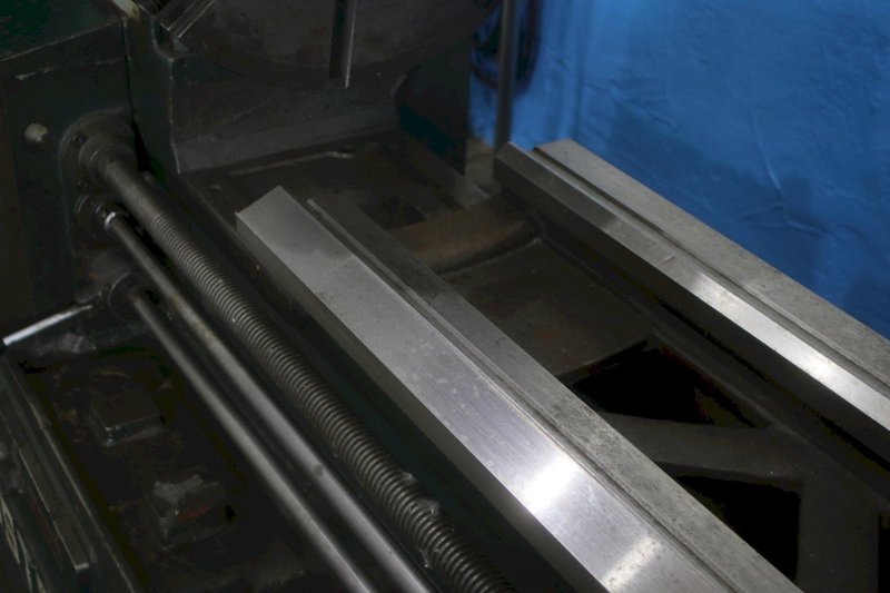 30" X 120" KINGSTON ENGINE LATHE: STOCK #69482