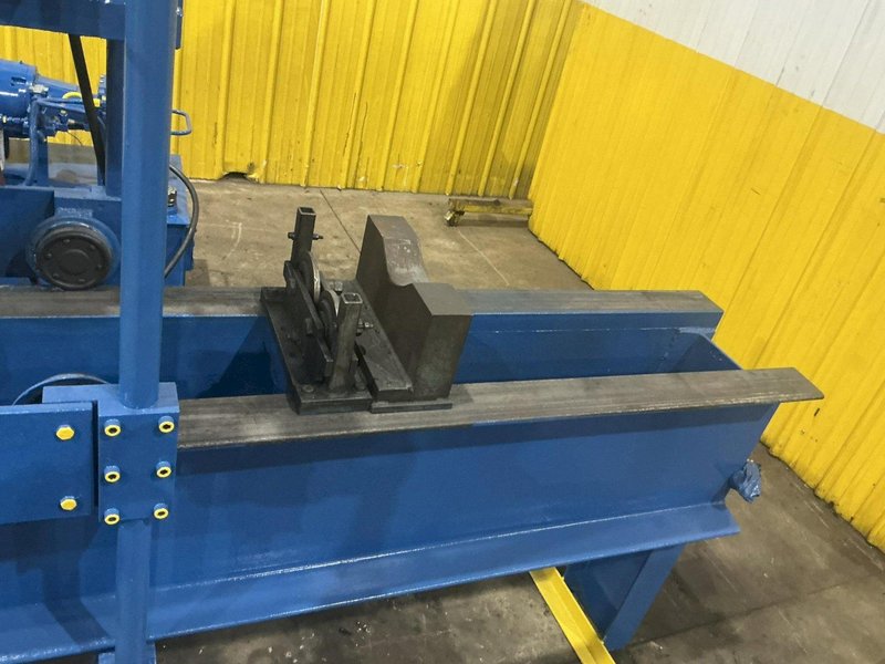 75 TON X 96" DRILCO TRAVELING HEAD HYDRAULIC STRAIGHTENING PRESS: YOBRO #25865