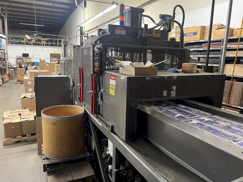 ZED SNT SKIN-N-TRIM HIGH-PRESSURE SKIN PACKAGING MACHINE – 2003 MODEL
