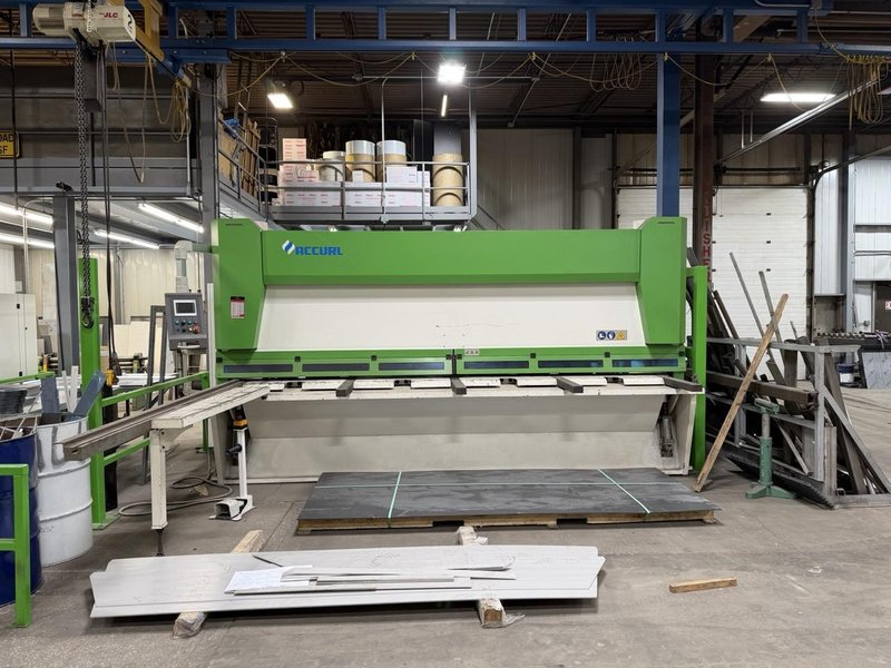 1/2″ x 13′ Accurl MasterCut CNC Shear, 2021 – with sheet supports