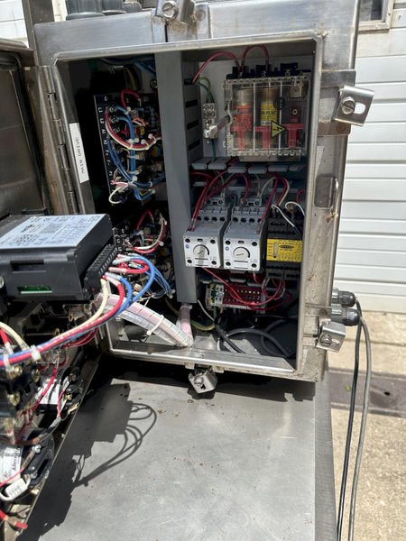 2005 Zalkin Fowler TM3 Semi Automatic Capper