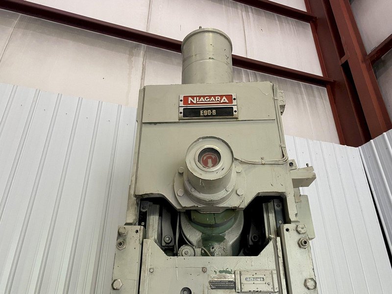 100 TON NIAGARA MODEL #E-90-S GAP FRAME PRESS, 4.5" STROKE: STOCK #15062