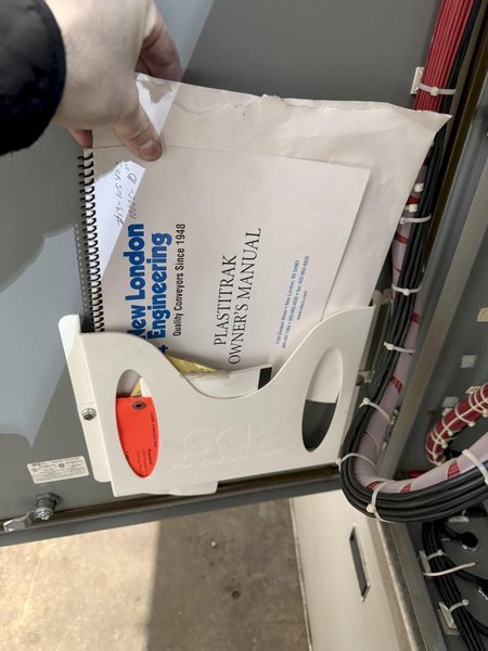 9" X 192" RANSOHOFF LEANVEYOR FOUR STAGE (WASH/RINSE/RINSE/BLOW OFF) WASHER. STOCK # 1113425.