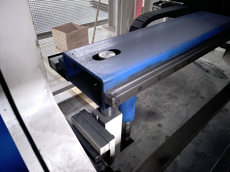 Trumpf trumabend - 230 ton x 3050 mm CNC