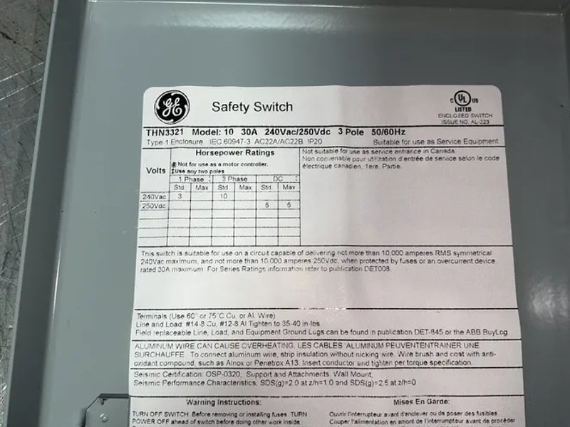 Ge ABB 30 Amps  Heavy Duty Safety Switch  - Thn3321