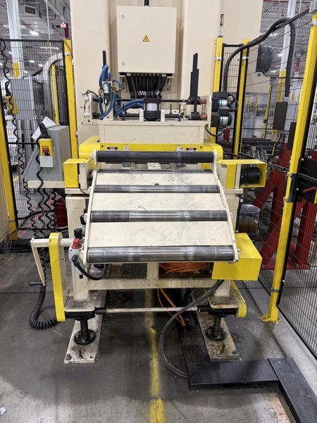 24" Colt Servo Press Feed Line New (2023) 24" x 8,000 Lbs Motorized single end coil reel, 24' Wide Servo press feed x 24" x 0.100" max thickness,with Unist uni roller stock oiler,Over arm,Photo electric eye Like new condition