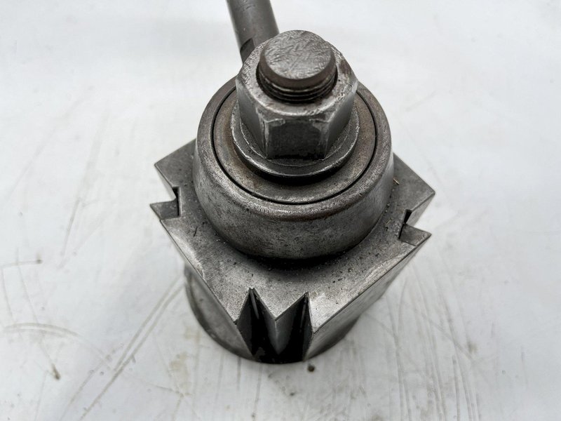 ALORIS TOOL POST [USED] STOCK #15972