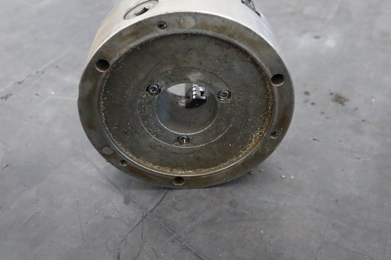 Strong SK8 8" 3-Jaw Chuck, 2" Hole- Auction Item