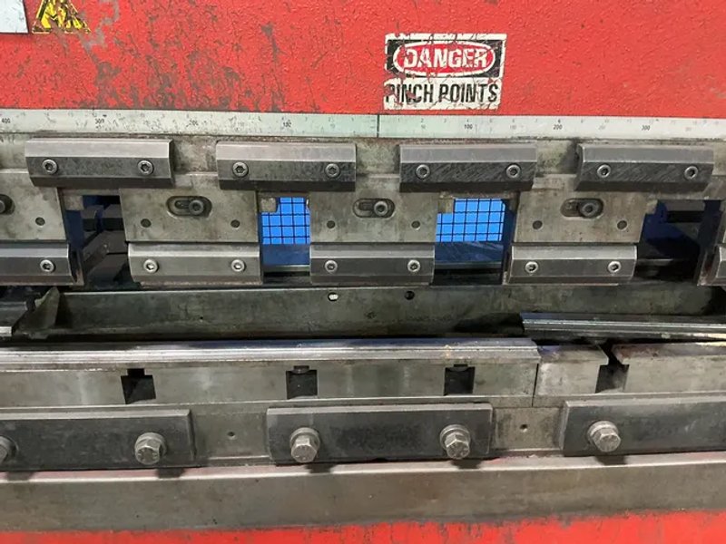 Amada 82” X 50 Ton Press Brake - Hft 50-20 S