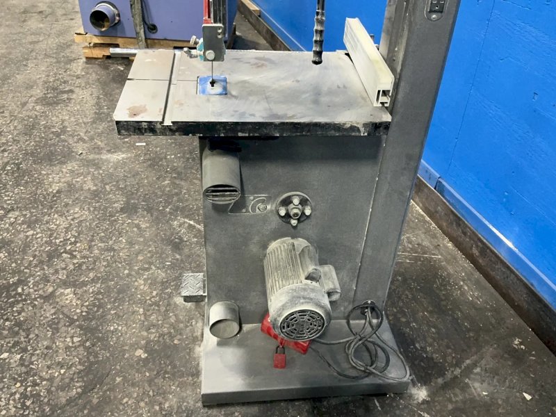Laguna 18" 18bx Vertical Band Saw - Mband18bx2203