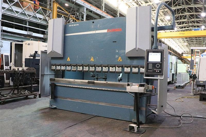10' x 192 TON DURMA CNC HYDRAULIC PRESS BRAKE MODEL AD-R 30175