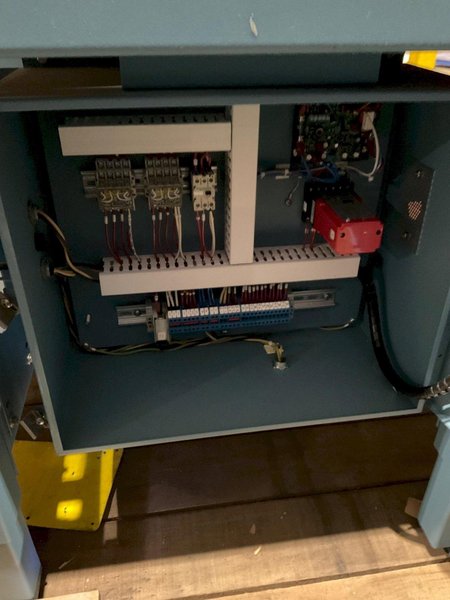 AMERICAN ULTRAVIOLET Z2756 CONVEYOR USED