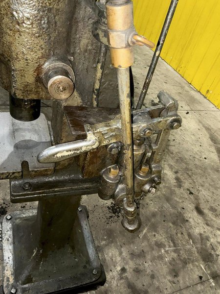 5.5 TON WATSON STILLMAN HYDRAULIC PRESS: YOBRO #24619
