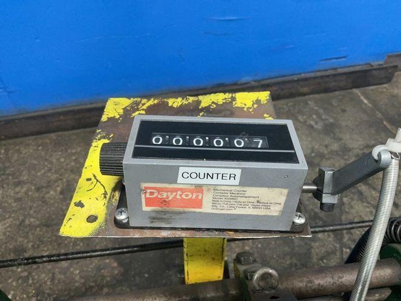 The Lewis Machine Co. .25” Wire Cutter - 2cg