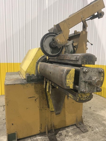 20,000 LBS X 30" ROWE MODEL #20030-DSJ MOTORIZED COIL REEL  UNCOILER: STOCK #22187