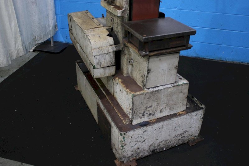8" PORTER CABLE BELT GRINDER: STOCK #74615