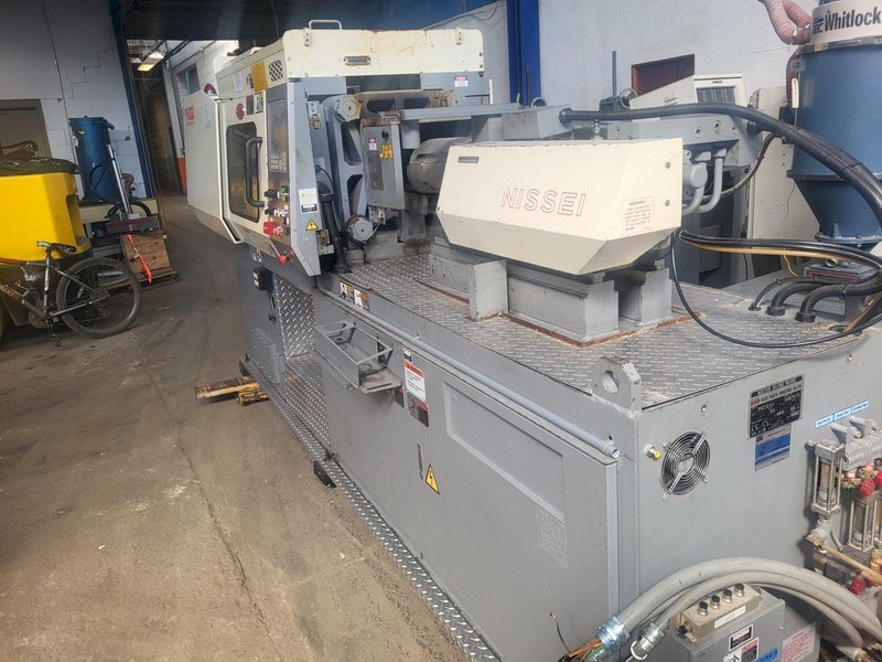 Nissei Used FN1000-5A Injection Molding Machine, 89 US Ton, 1.2 oz., yr. 2003
