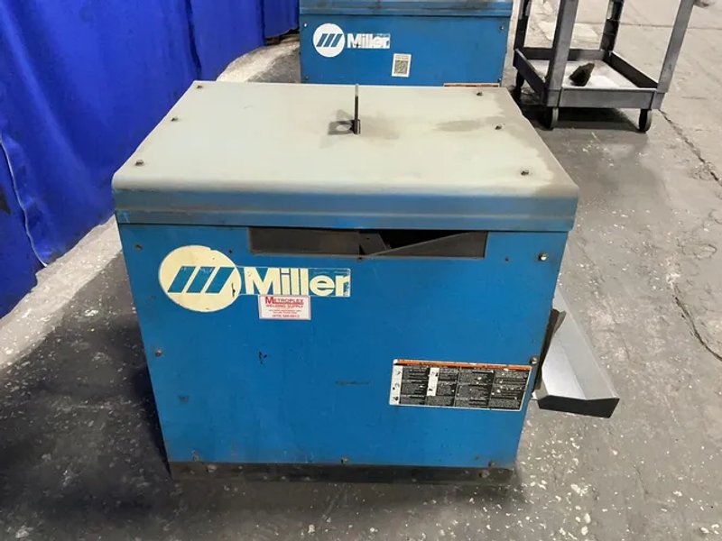 Miller 375 A Welder - Delta-fab