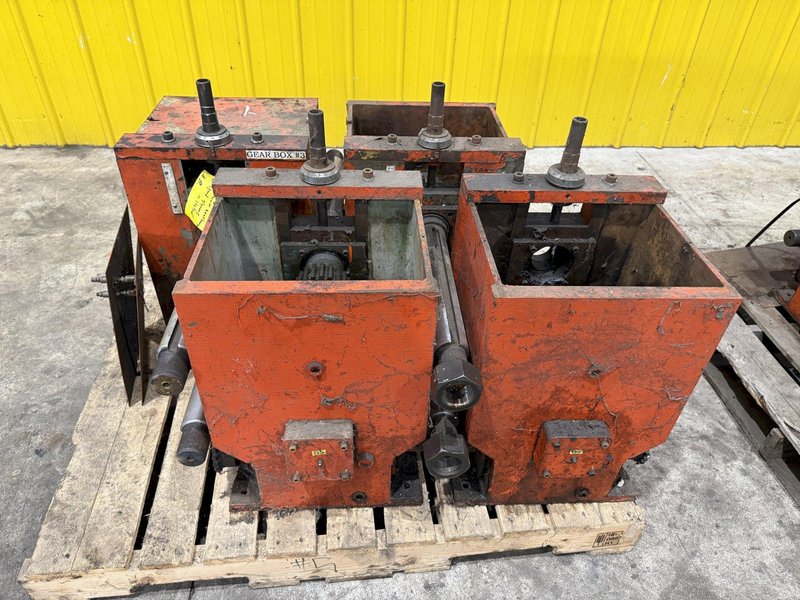 DAHLSTOM MODEL 500 ROLLFORMER HEADS / GEAR BOXES, FOR 2.5" SPINDLES: STOCK #23425