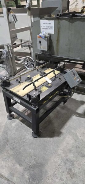 8-13" Packing Line Box Shaker