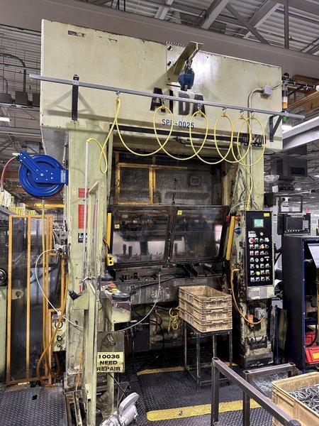220 TON AIDA #PMX-L2-200H SSDC PRESS LINE, COMPLETE WITH CWP SPACE SAVER COIL FEED LINE: STOCK #22213