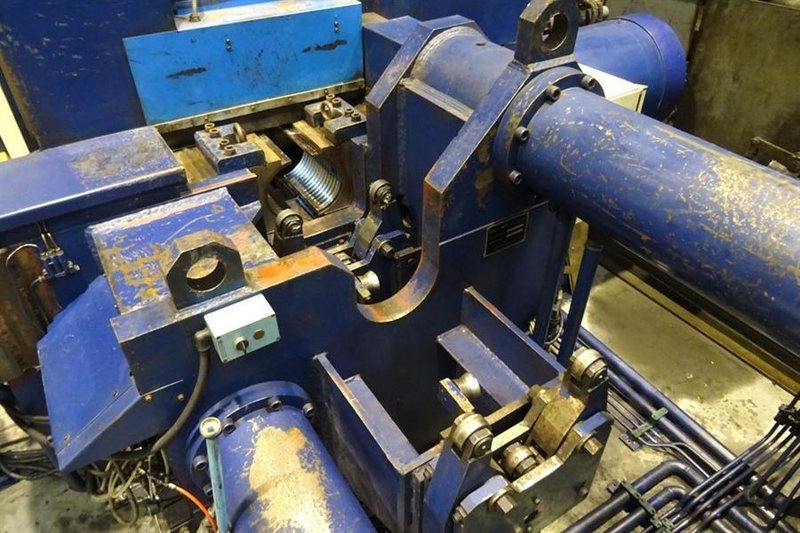 SMFI Inter Hydro - CNC friction welding lathe
