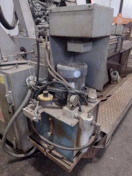 20" X 25" HEM MODEL #V150A-SMART AUTOMATIC MITERING VERTICAL BAND SAW: STOCK #18167