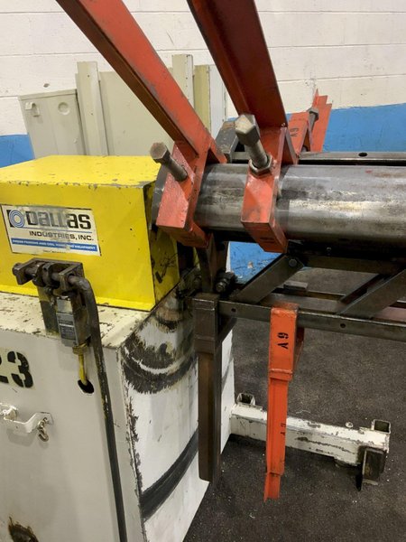 8,000 LB X 18" DALLAS MODEL DPR-818 MOTORIZED UNCOILER: STOCK #80819