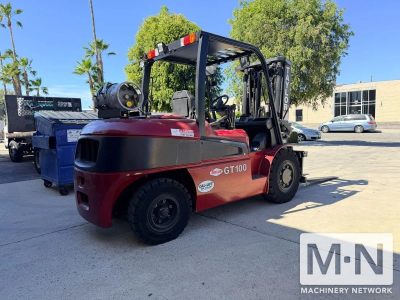 9150 LB TAYLOR GT100L FORKLIFT MFG 2021 WITH  ONLY 73 HOURS