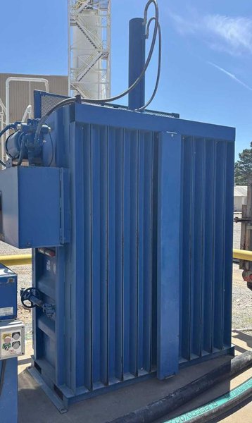 72" X 30" JV MFG CRAM A LOT MODEL #VB-72-B VERTICAL HYDRAULIC CARDBOARD BALER : YOBRO 26378