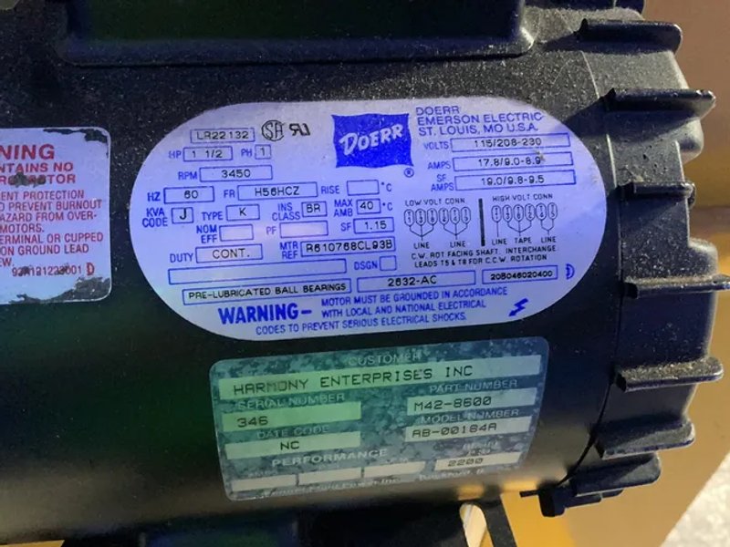 Gpi Divison  20” X 40” Baler - M42bc
