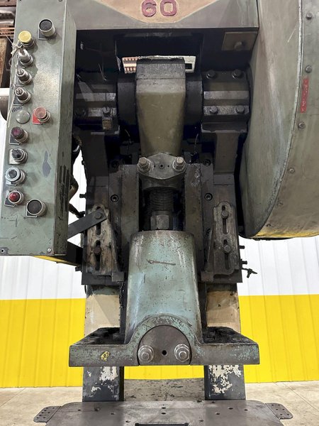 60 TON FEDERAL MODEL #60 OBI PUNCH STAMPING PRESS, 4" STROKE: STOCK #20995
