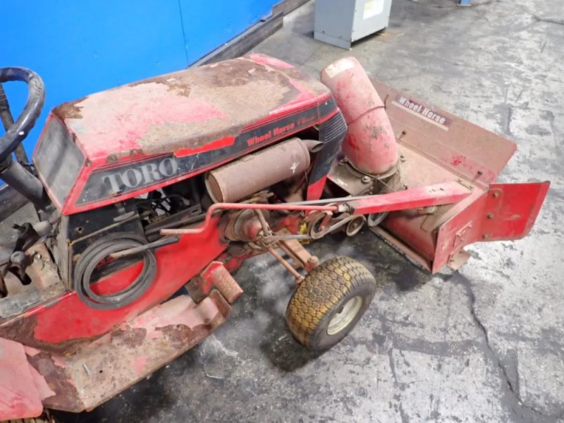 Toro Lawnmower W/ Attachments