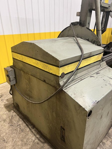 18" X 20" HYD-MECH MODEL #V-18 SEMI-AUTOMATIC VERTICAL BANDSAW: YOBRO #24580