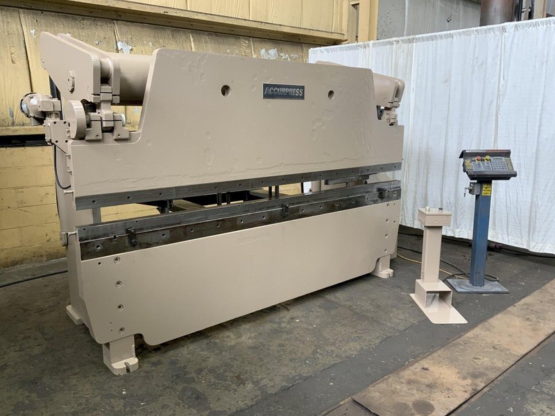 100 TON X 10' ACCURPRESS HYDRAULIC PRESS BRAKE: STOCK #80843