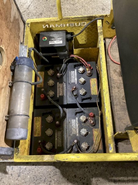 TEXTRON 898320B CUSHMAN MAINTENANCE CARTS USED