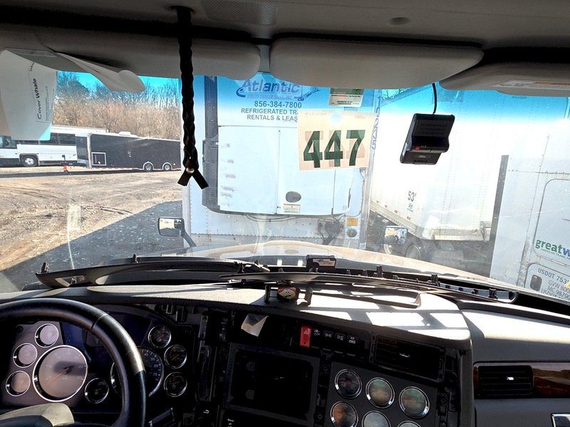 Kenworth T680 Sleeper Truck, 2020 – Paccar MX-13, Eaton Auto