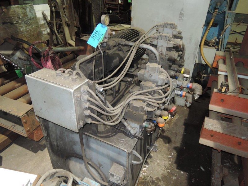 HYDRAULIC FOR INTERNATIONAL ROLLOVER TAG#10430